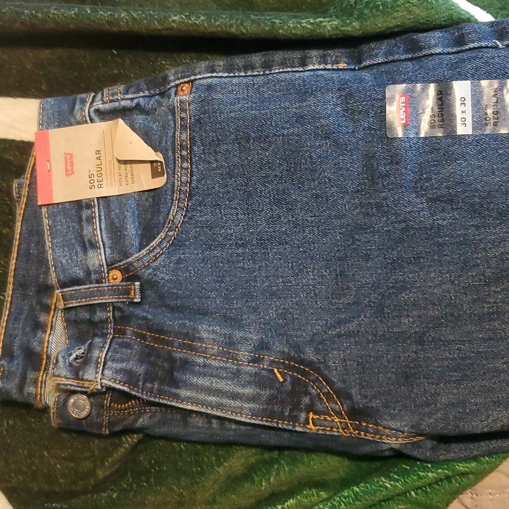 Levis jeans